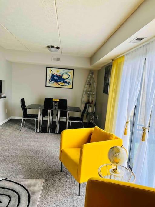 Ferienwohnung Honoray-Kes Monroeville Exterior foto